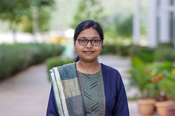 Dr Sonali Mondal