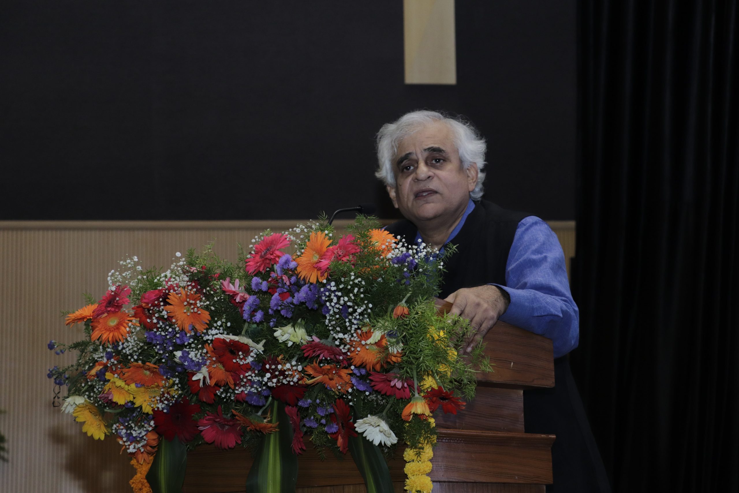 prevalence of digital divide and agrarian crisis in India 