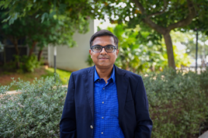 Aveek Majumdar Faculty-Main-Page